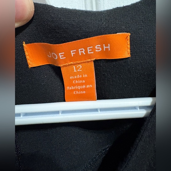Joe Fresh Black Dress with Short Sleeves - Picture 2 of 7